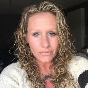 Meet your Posher, Alison